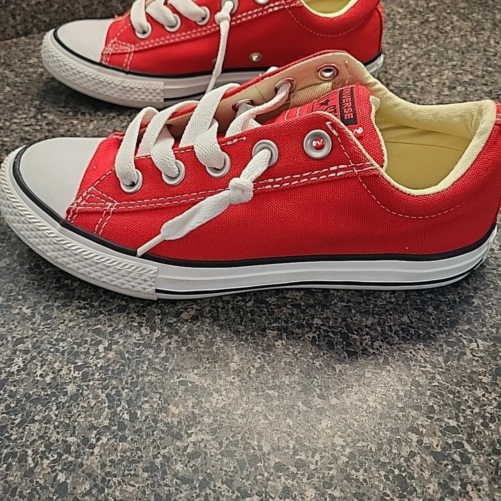 Converse All Stars Chuck Taylor Padded Youth Junior Shoes 637819F Red Sz‎ 3